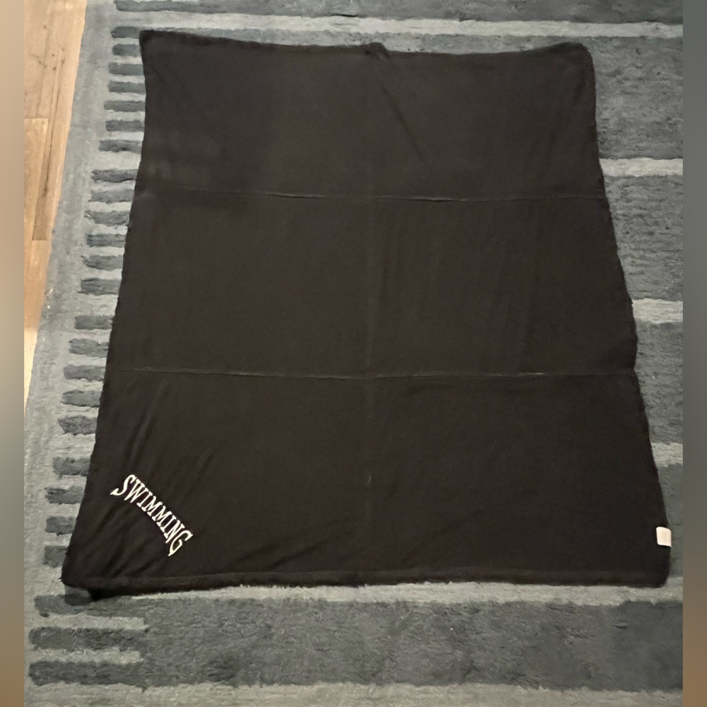 Source Unknown Black Swimming Throw Blanket